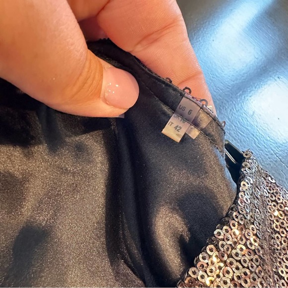 Tahari Ezra Python Sequin Sheath Dress, Size 6 - Picture 6 of 12